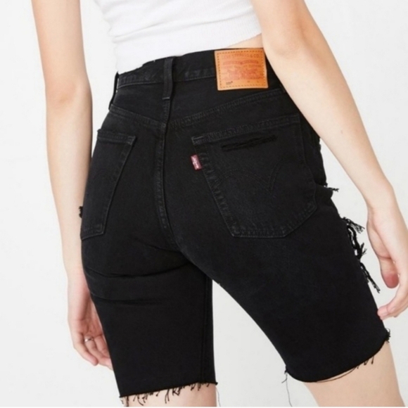 Free People X Levi's Black 501 High Rise Distressed Slouch Denim Jorts Shorts - Picture 2 of 11